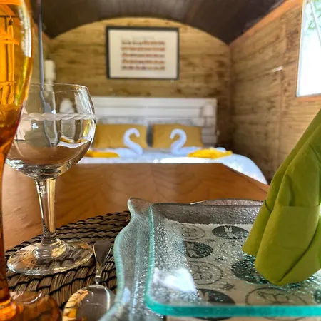 Luxury tent Wagonlit 27 Vexin-Sur-Epte